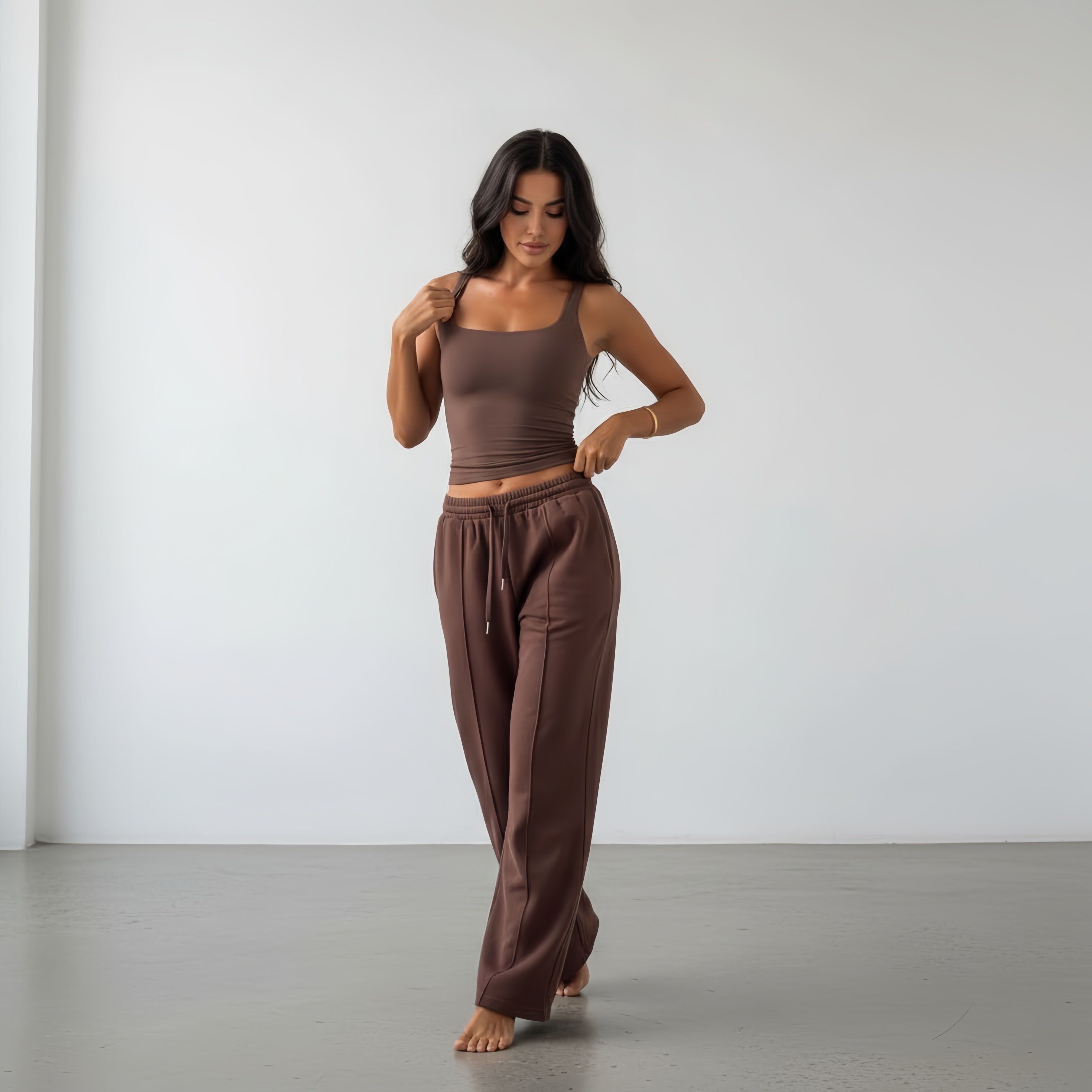 Mode Square-neck Top