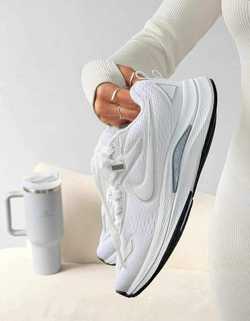 NIKE RUNNING EST 1972 - BRANCO