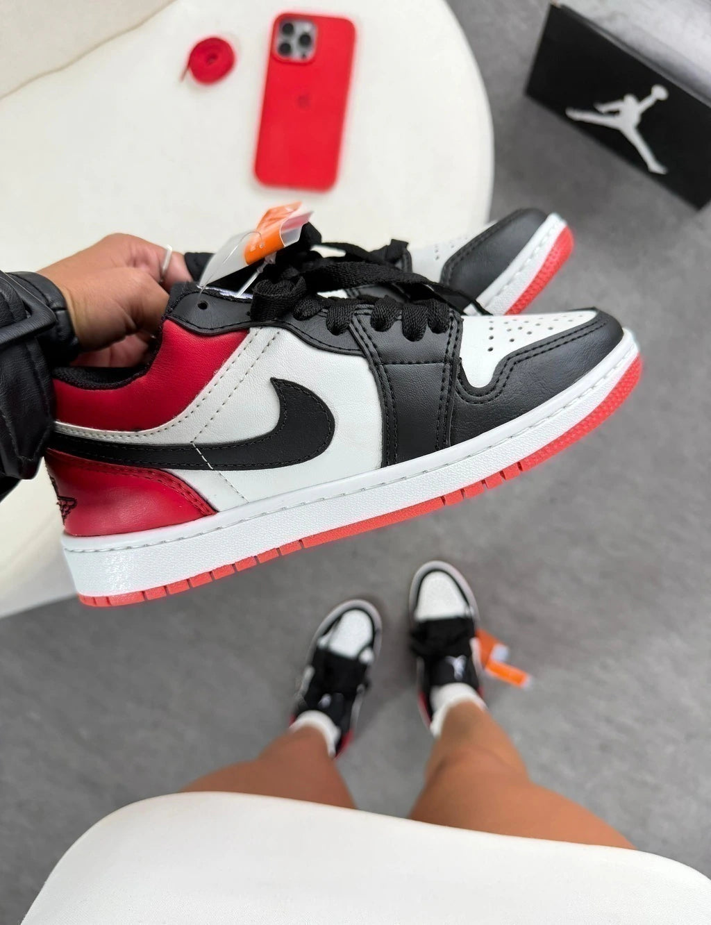 JORDAN LOw - PRETO/VERMELHO foto 3