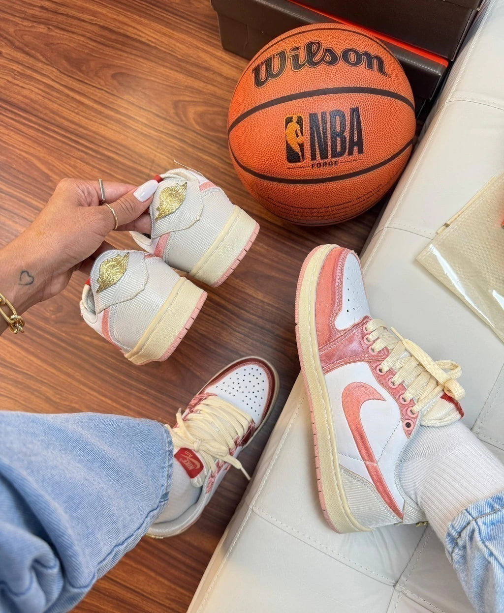 JORDAN LOW X TRAVIS foto 18