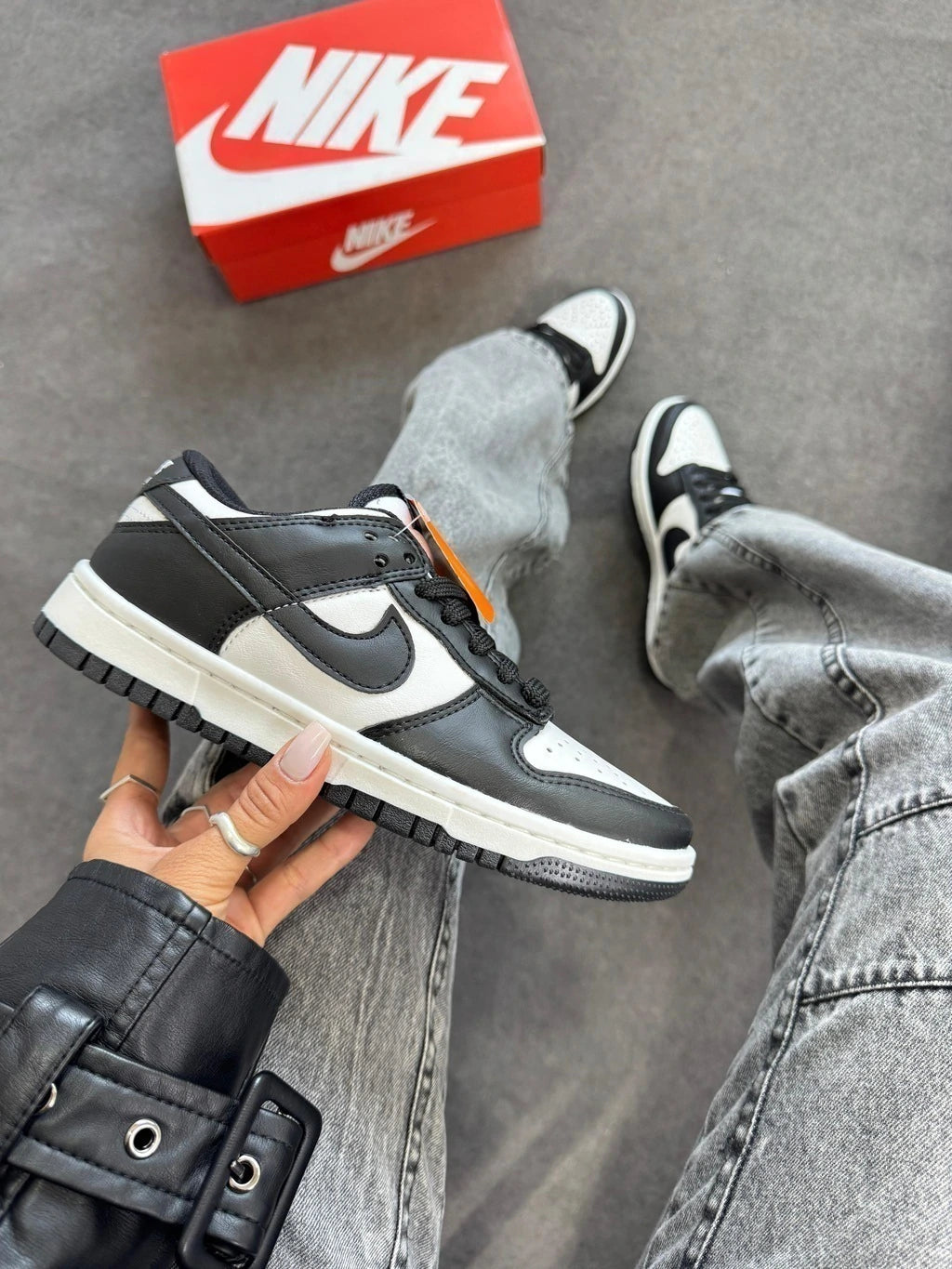 DUNK LOW PANDA - COURO
