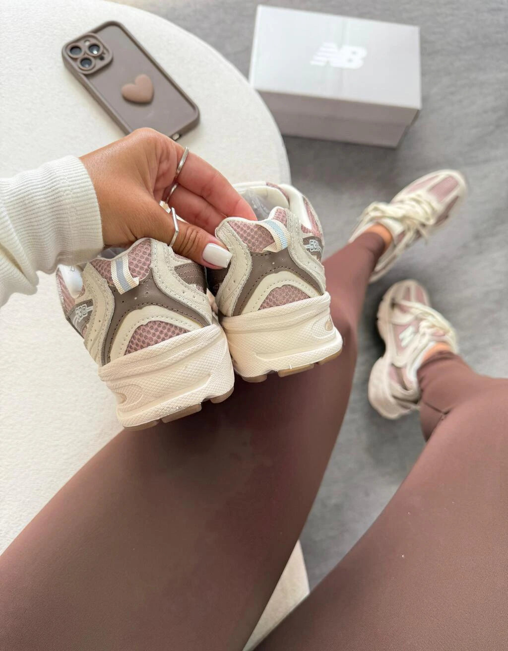NEW BALANCE 530 ROSE LATTE foto 10