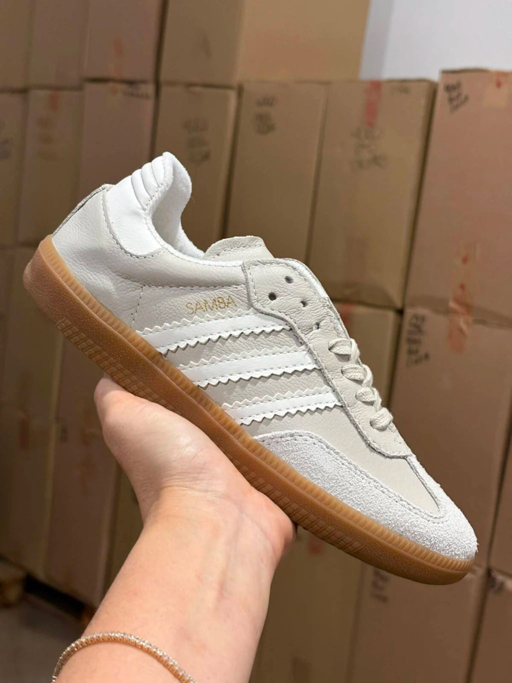 Samba Creme Branco Couro