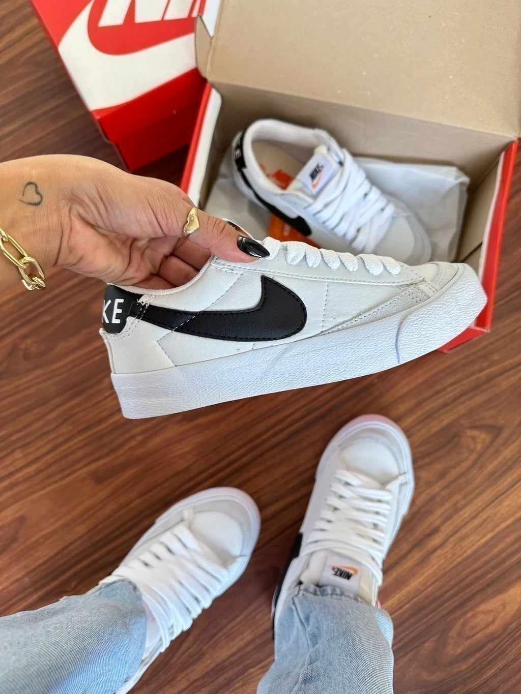 NIKE BLAZER LOW foto 2