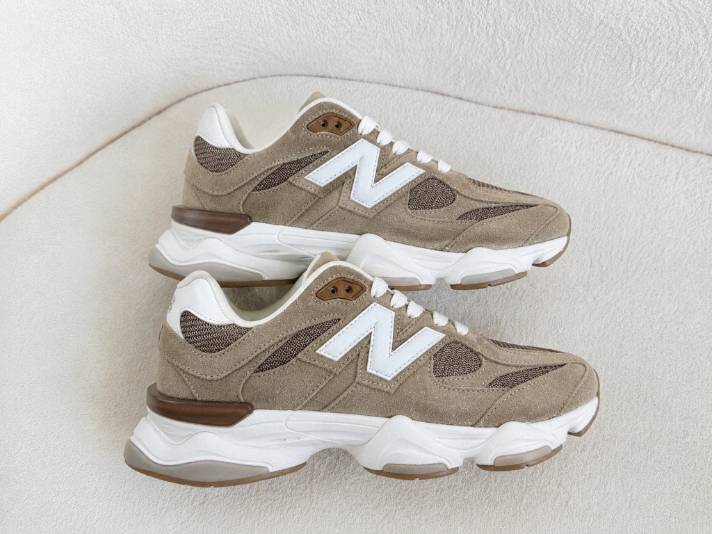 NB 9060 Card Couro