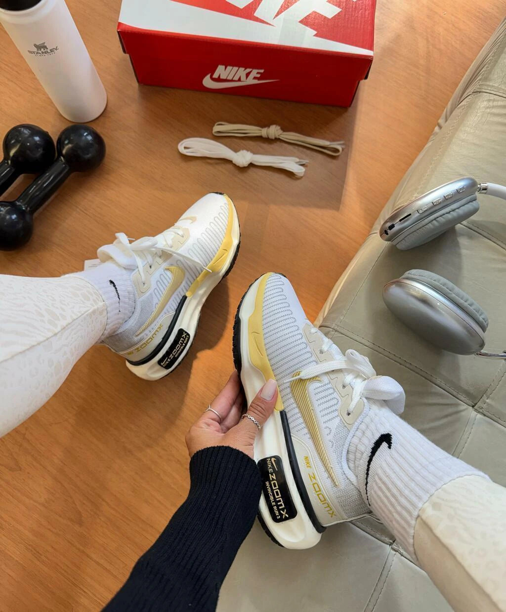 NIKE ZOOM X - BRANCO/AMARELO foto 2