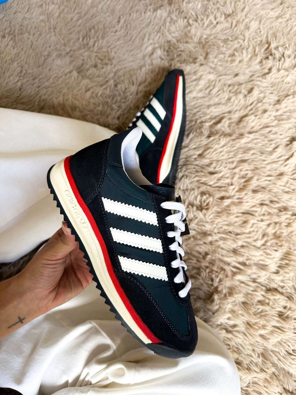 Adidas SL 72 marinho Couro