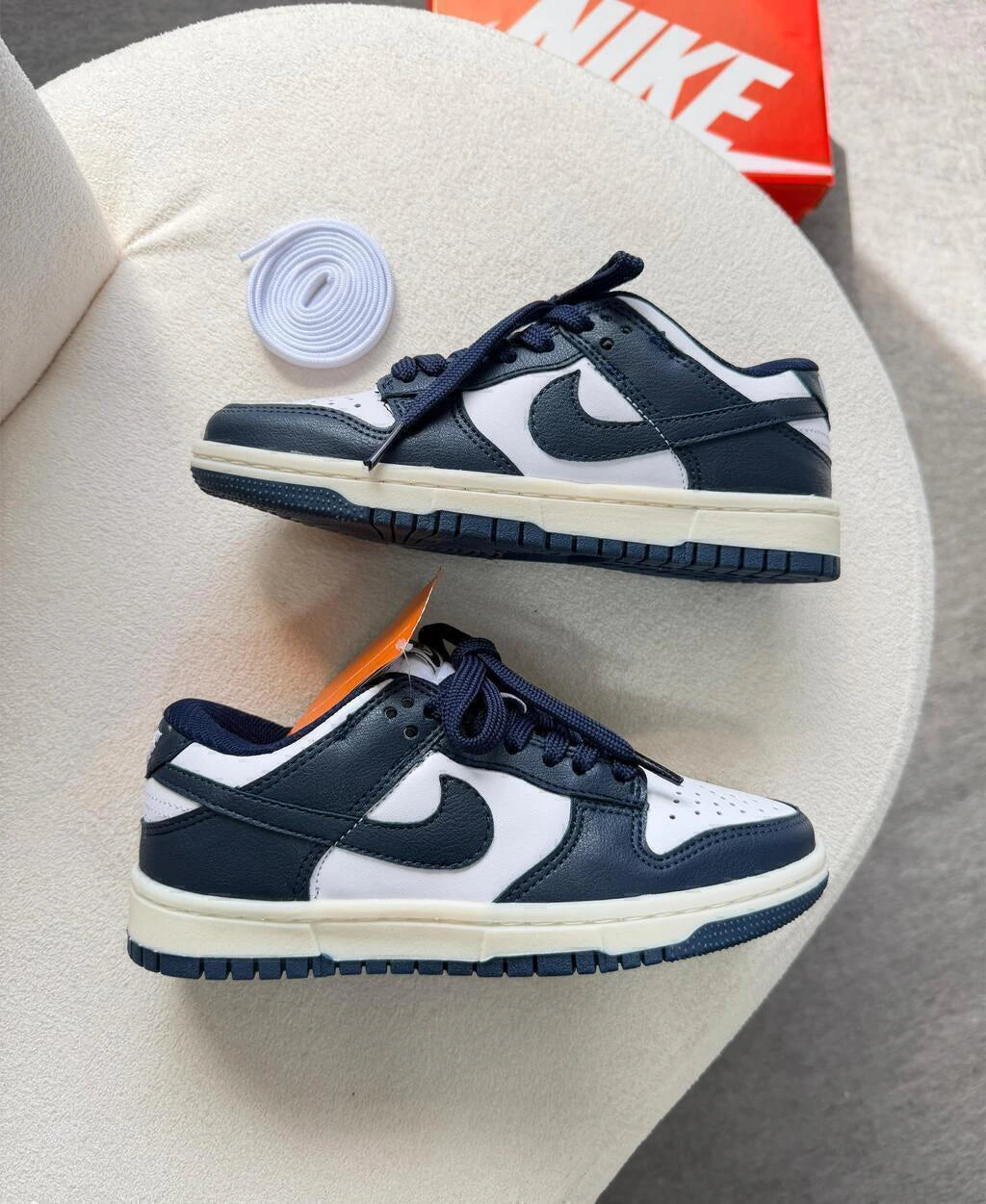 DUNK LOW - AZUL MARINHO COURO foto 2