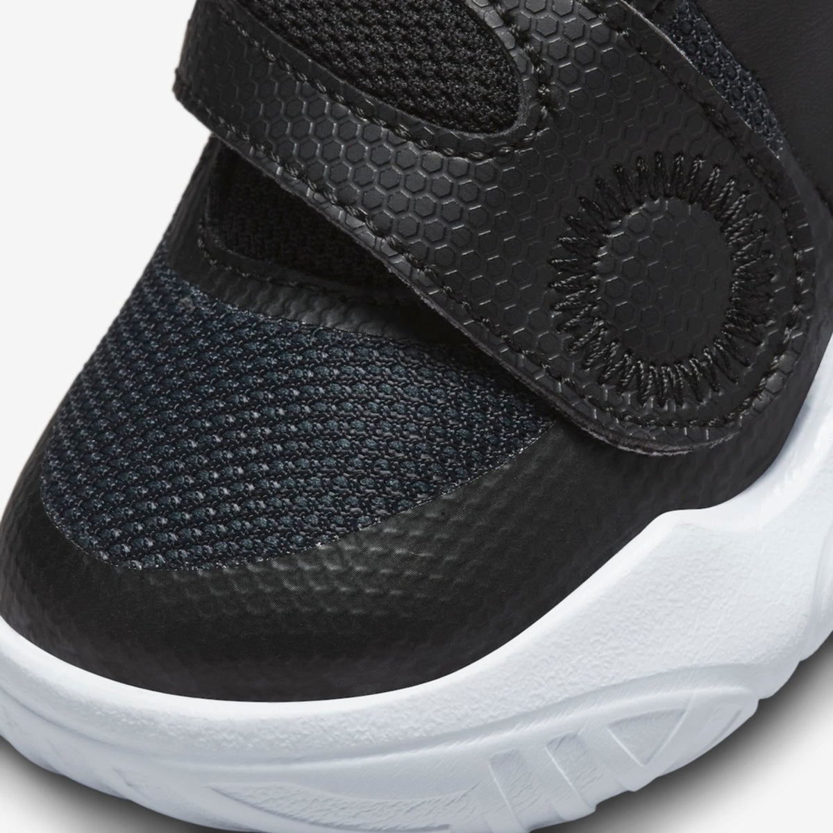 Tênis Nike Team Hustle D11 Infantil