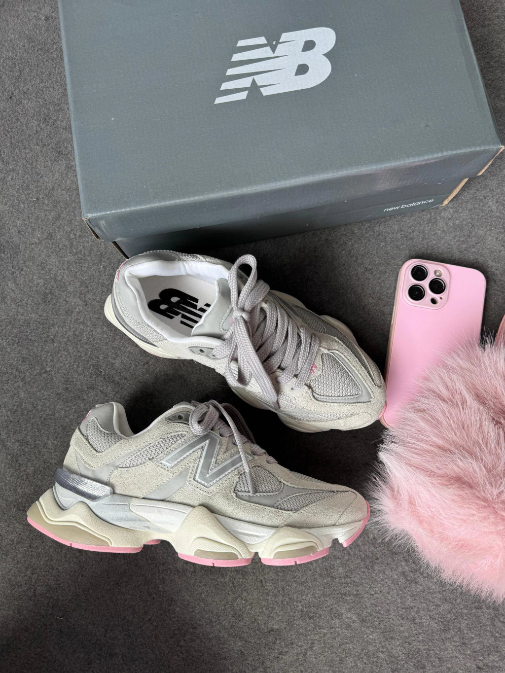 NB 9060 Cinza sola Rosa - Couro