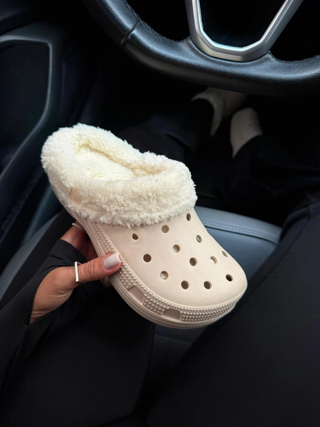 CROCS PELUCIA foto 2