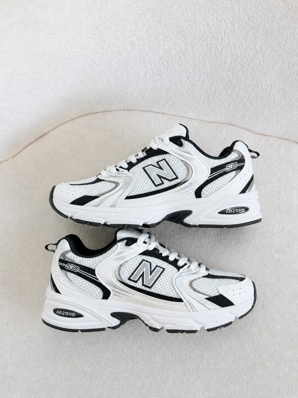 NB 530 -Branco preto