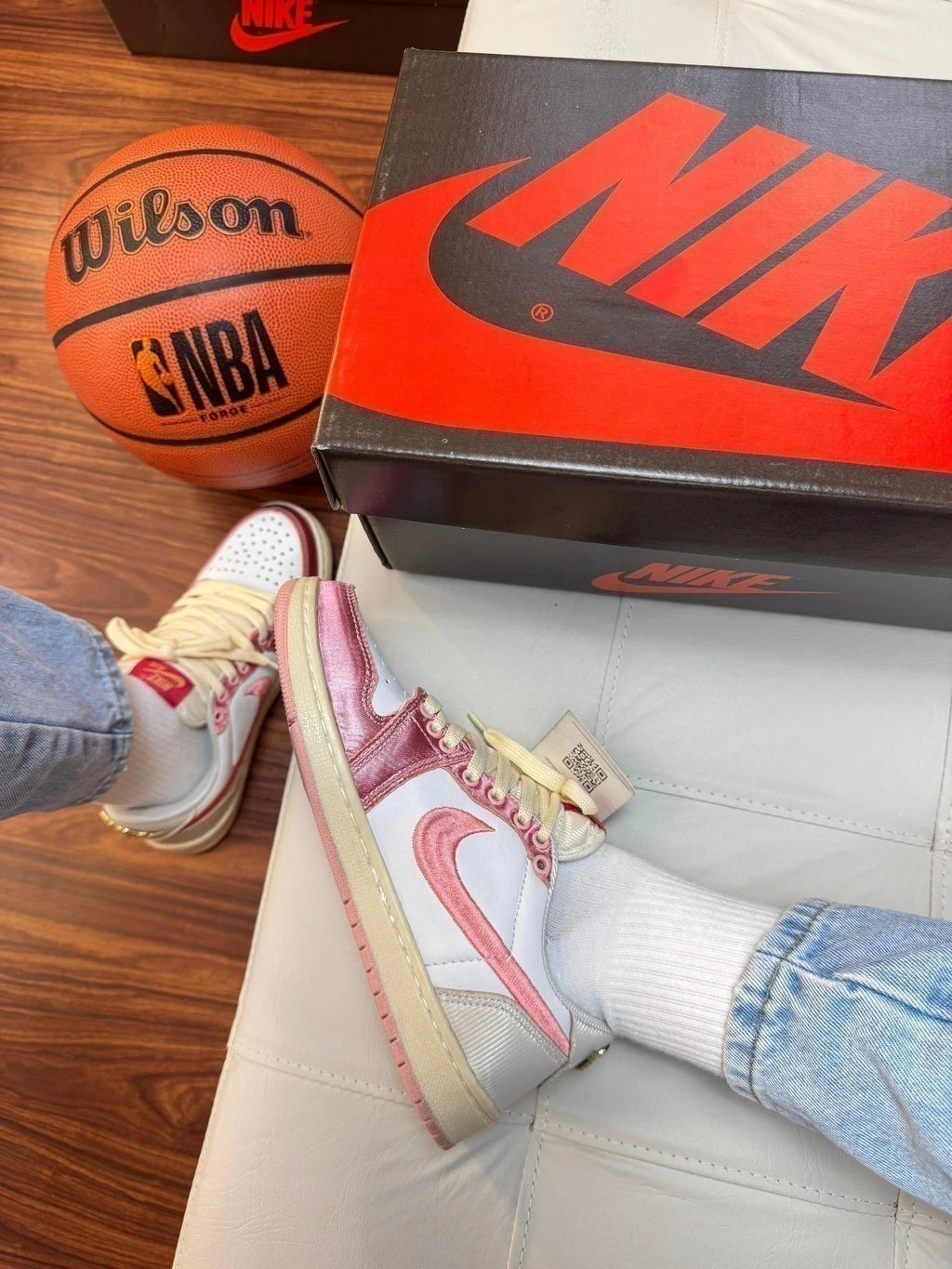 JORDAN LOW X TRAVIS foto 21