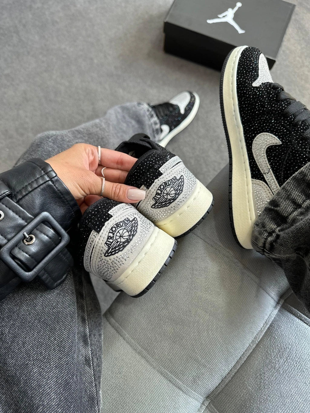 JORDAN LOW STRASS PRETO foto 7