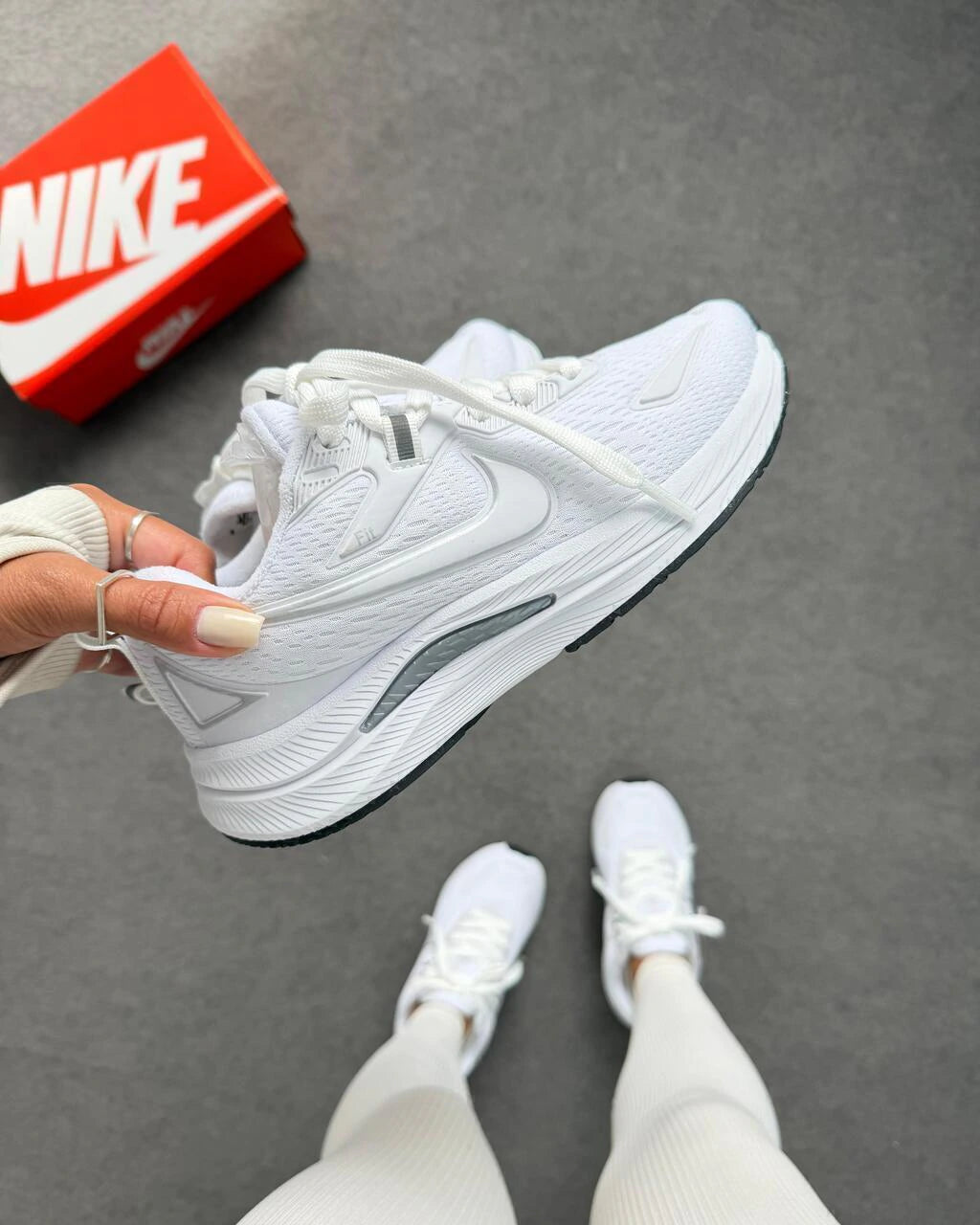 NIKE RUNNING EST 1972 - BRANCO foto 3