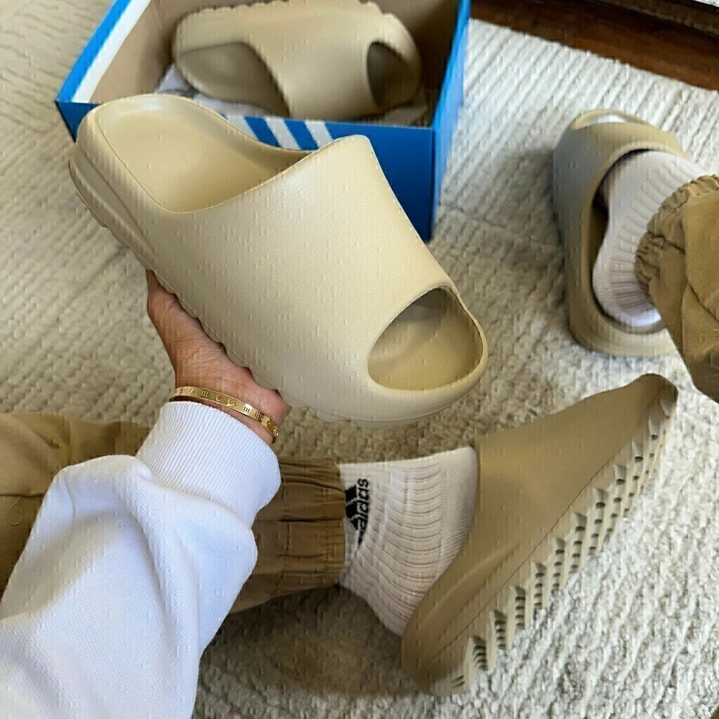 SLIDE YEEZY