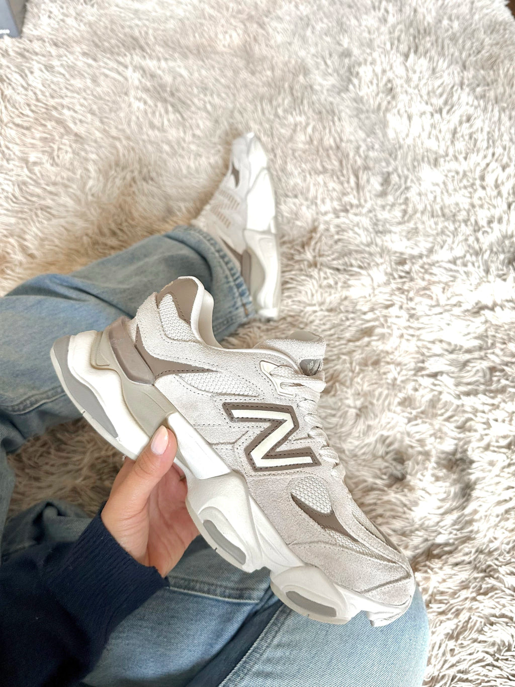 New Balance 9060 Avelã - Couro