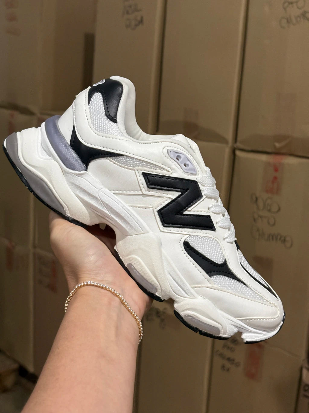 NB 9060 Branco Preto
