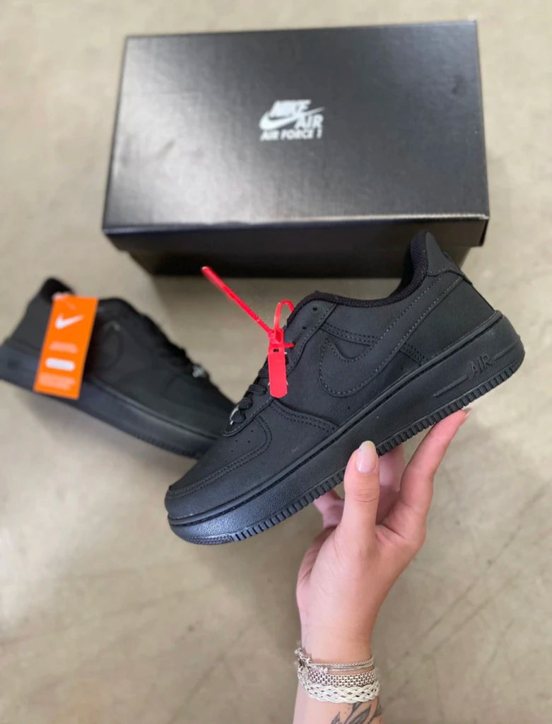 AIR FORCE BLACKOUT foto 2