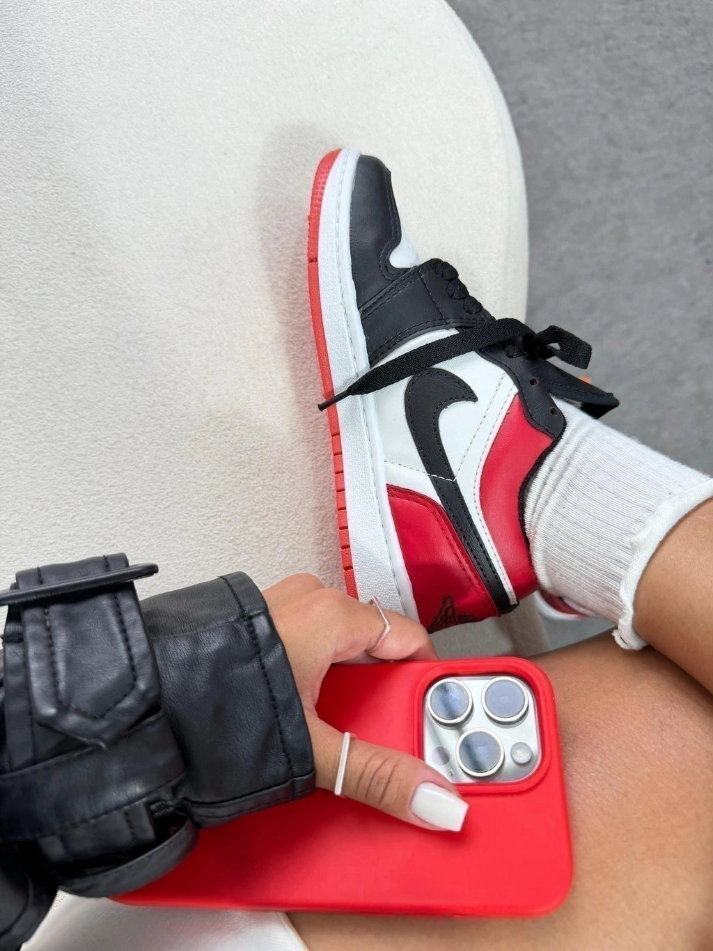 JORDAN LOw - PRETO/VERMELHO foto 6