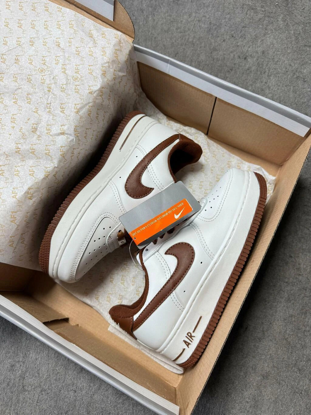 AIR FORCE LUXO - BRANCO/COFFE foto 2