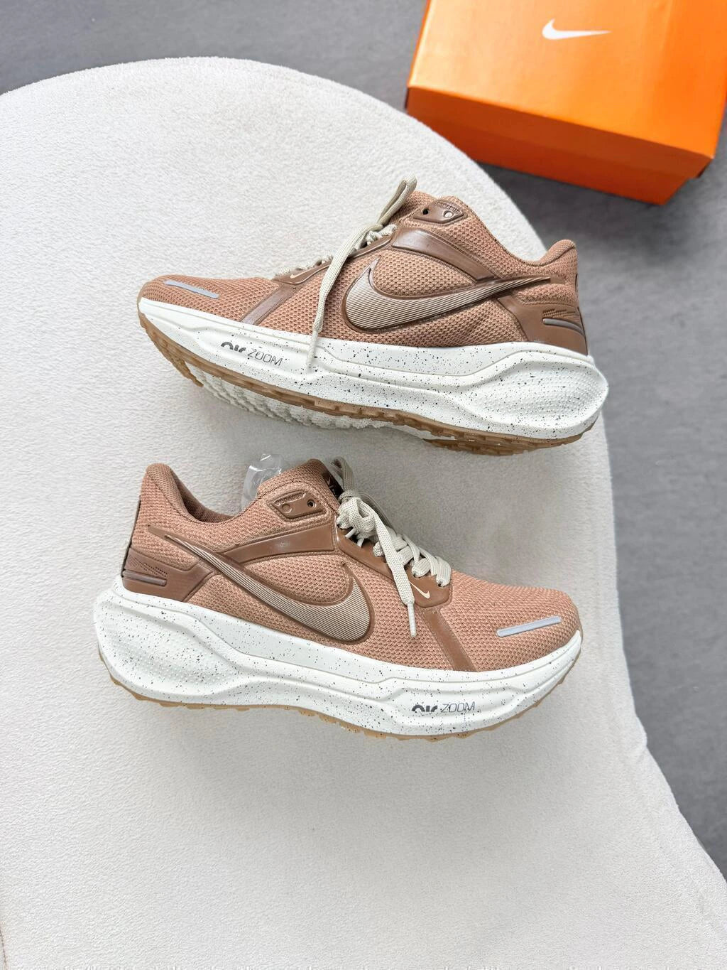 NIKE ZOOM PEGASUS 41 - MARROM foto 4
