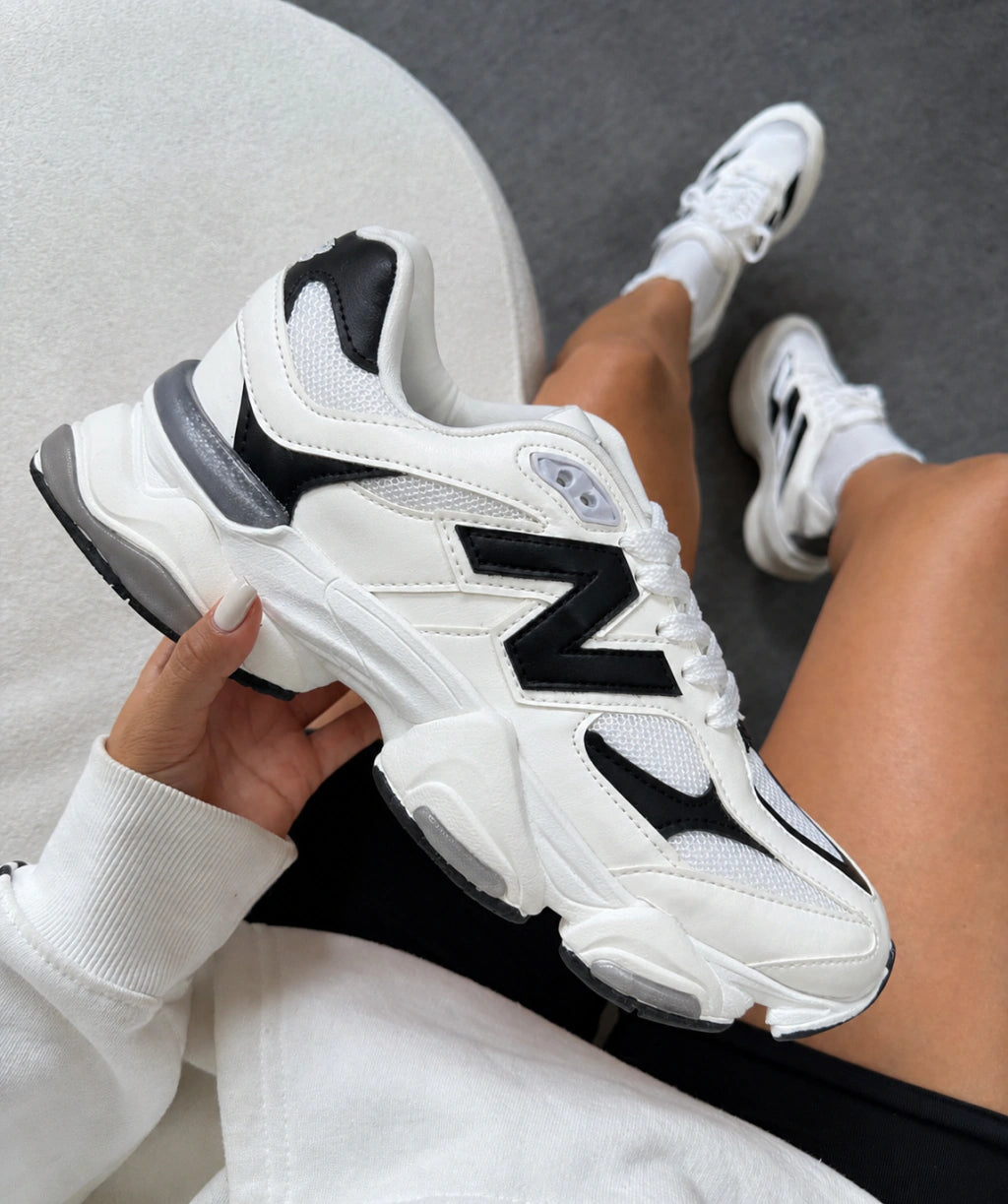 NB 9060 Branco Preto