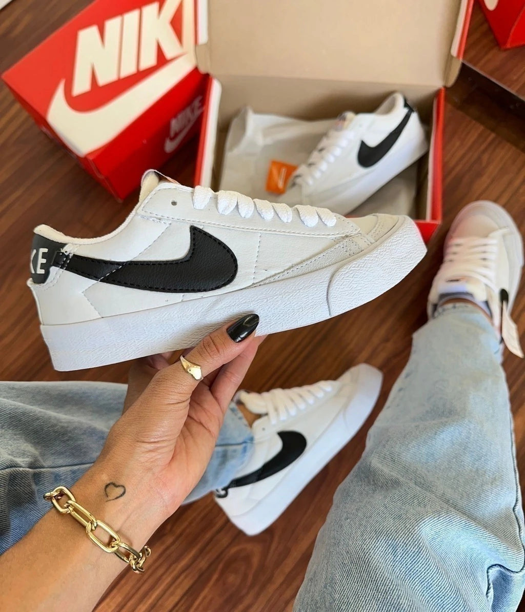 NIKE BLAZER LOW foto 4
