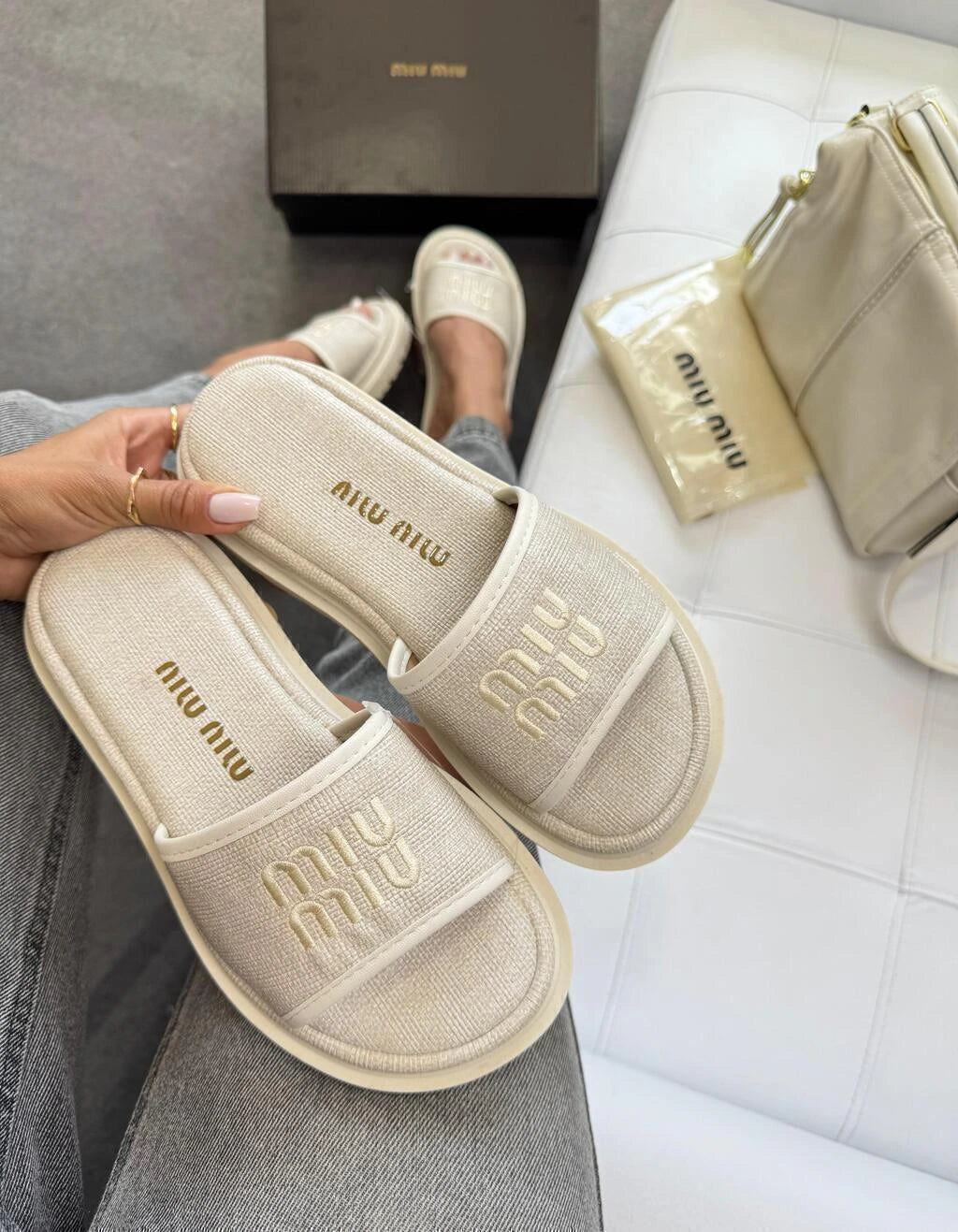 Flat Miu Miu Casual Luxo foto 14