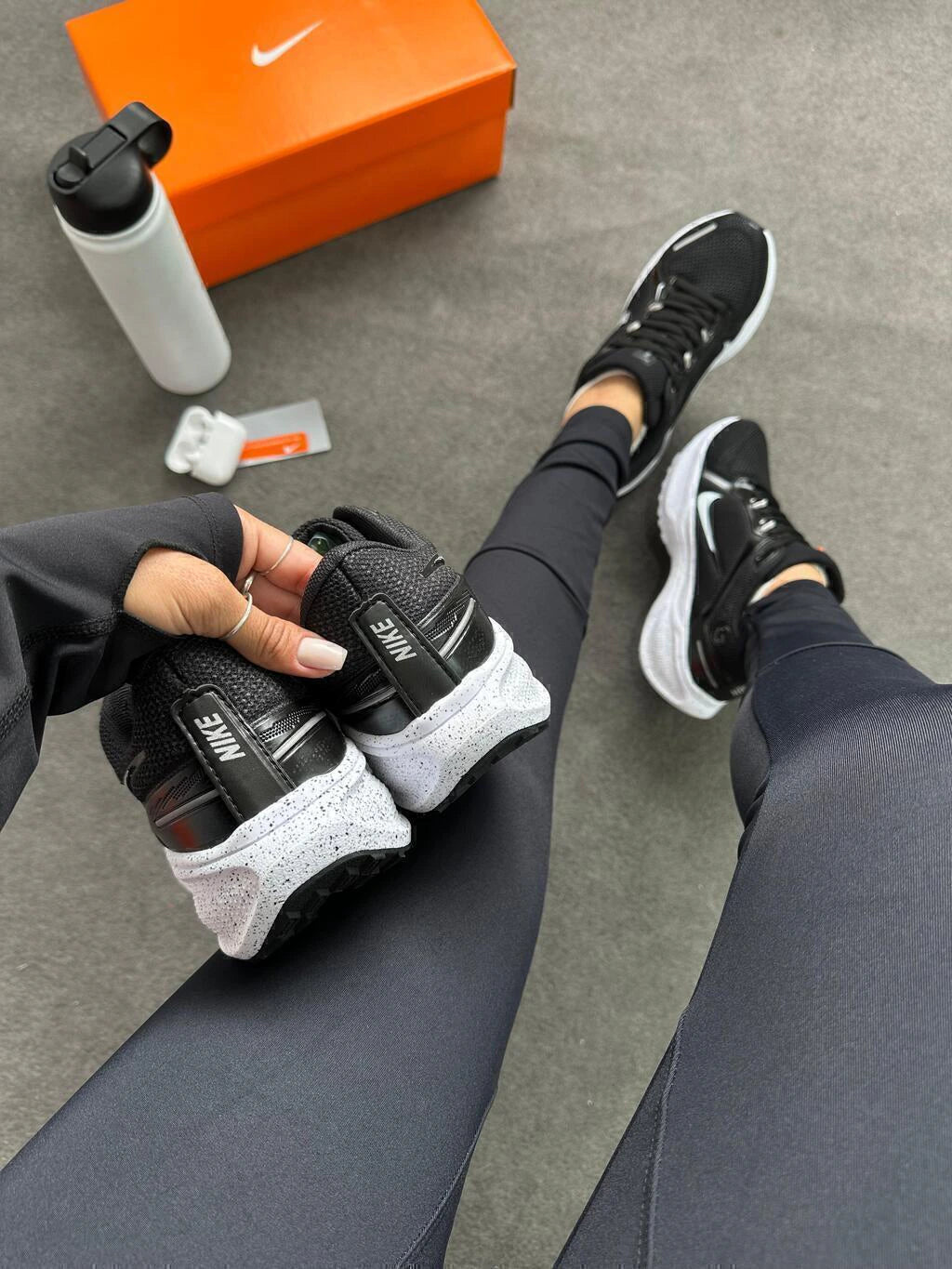 NIKE ZOOM PEGASUS 41 - PRETO/BRANCO foto 2