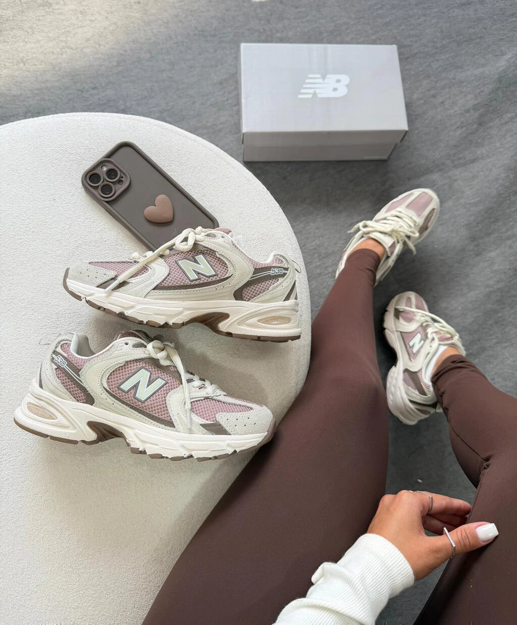 NEW BALANCE 530 ROSE LATTE foto 3
