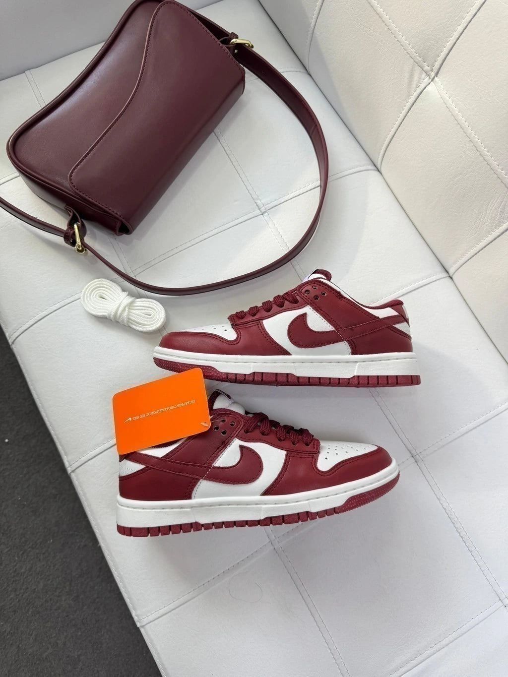 DUNK LOW BORDÔ - COURO foto 3