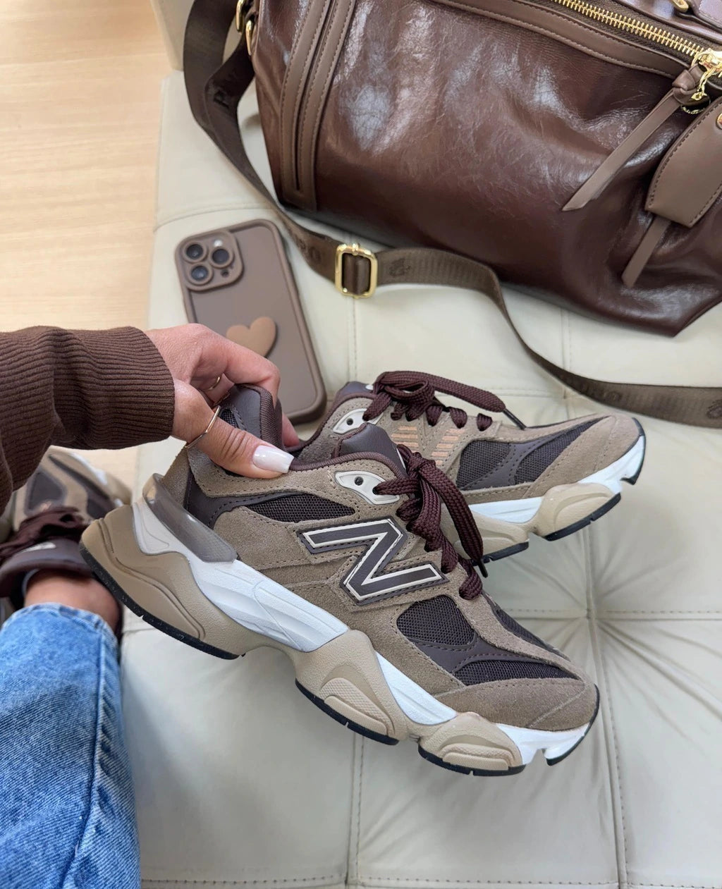 NEW BALANCE 9060 - CASTOR/CAFÉ foto 4