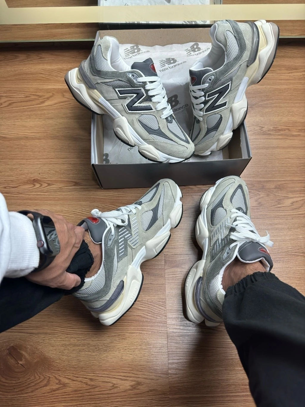 NEW BALANCE 9060 - CINZA foto 3