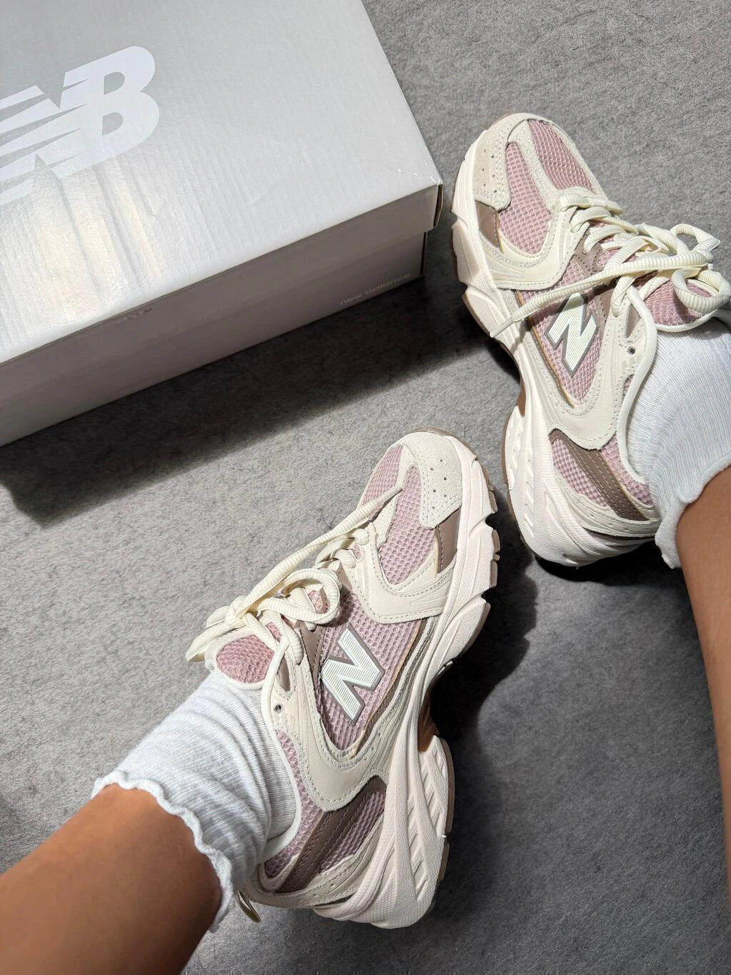 NEW BALANCE 530 ROSE LATTE foto 8