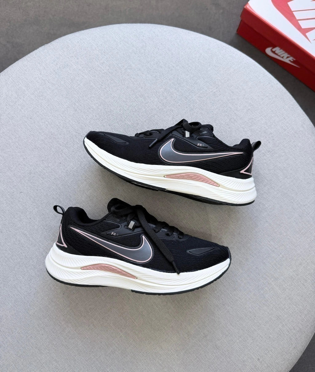 NIKE RUNNING EST 1972 - PRETO