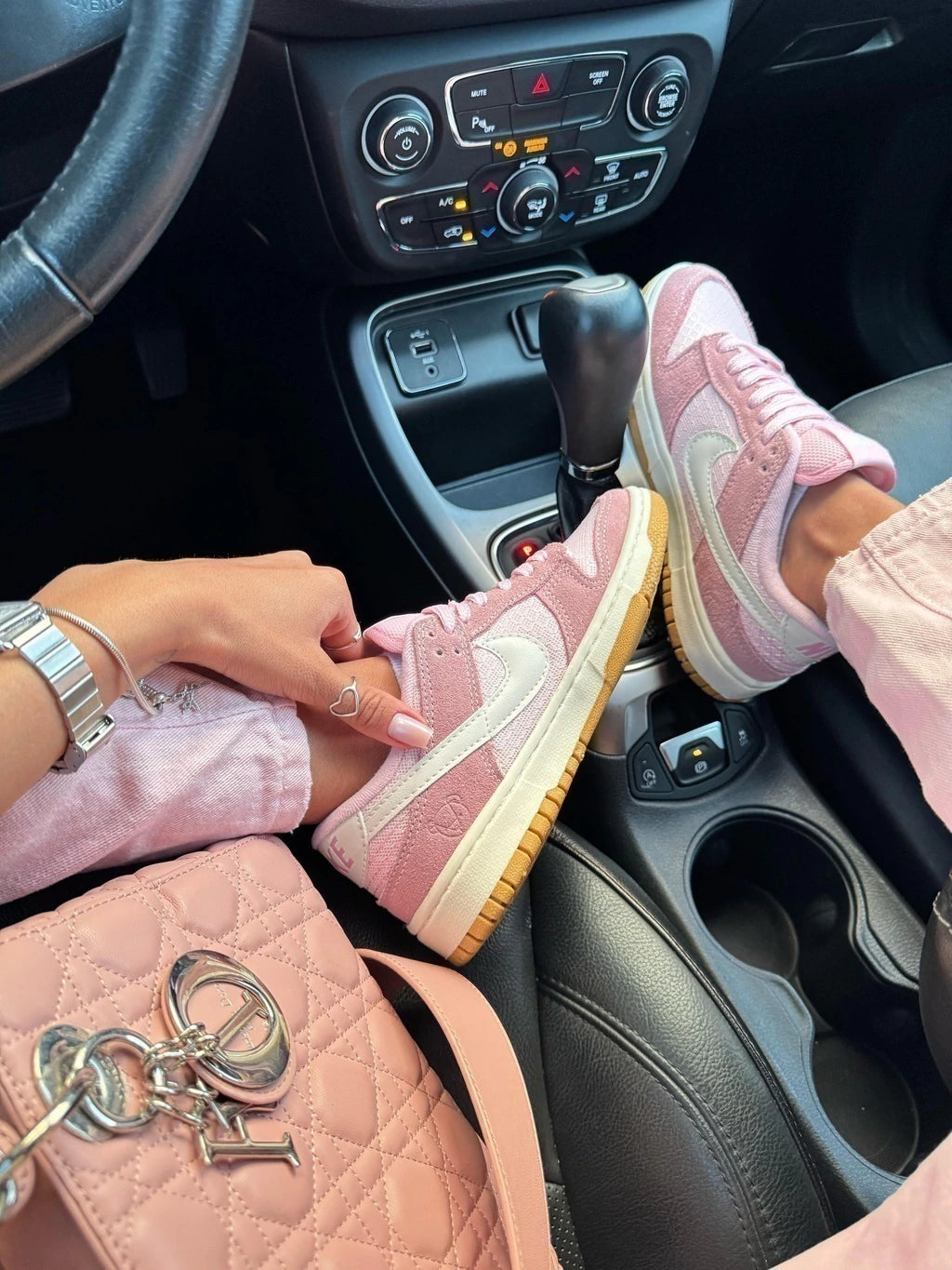 DUNK LOW TEDDY BEAR foto 5