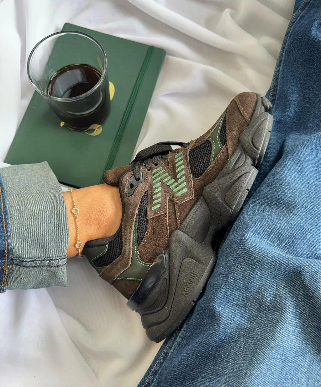 NEW BALANCE 9060 - MARROM/VERDE foto 6