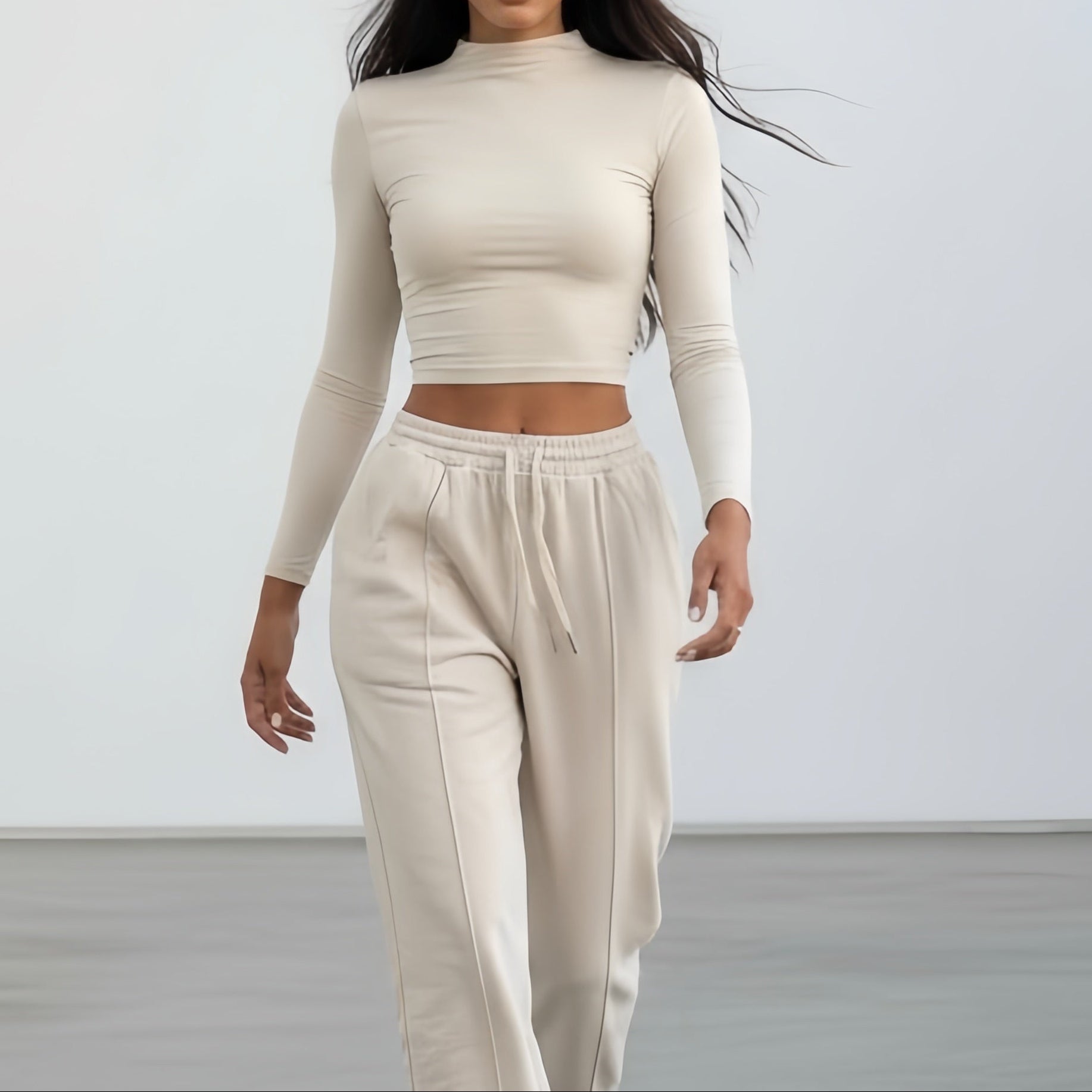 Mode Long Sleeve Crop