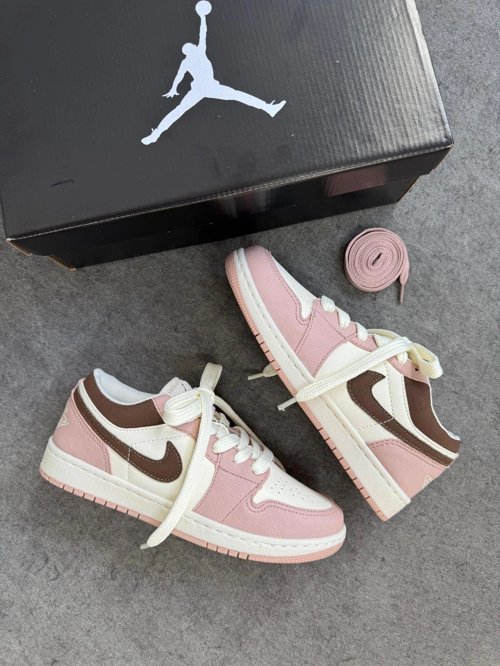 JORDAN LOW 23 - ROSE/CAFE foto 4
