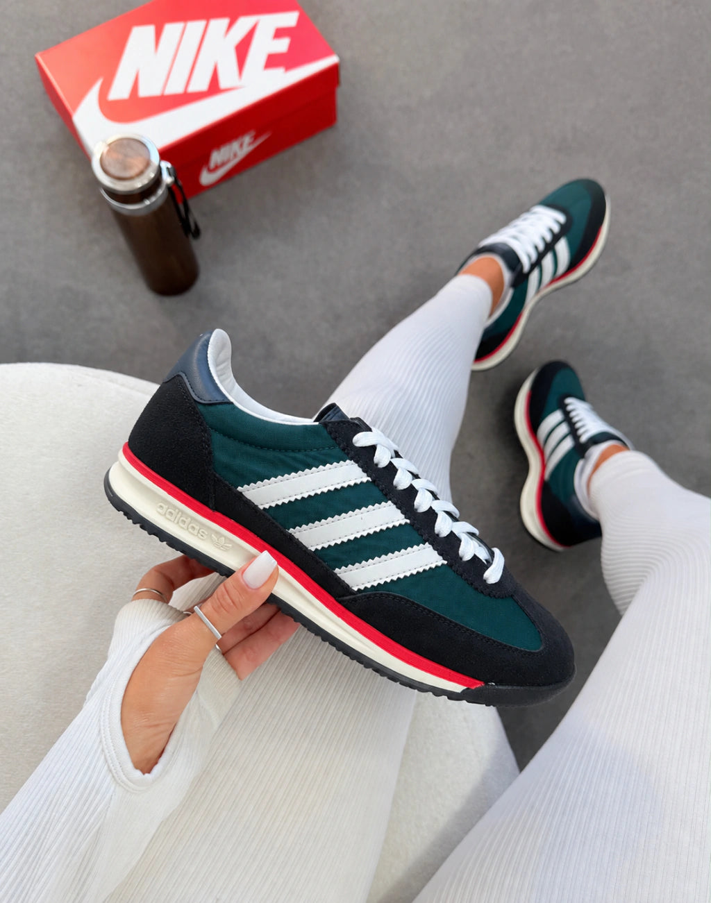 Adidas SL 72 marinho Couro