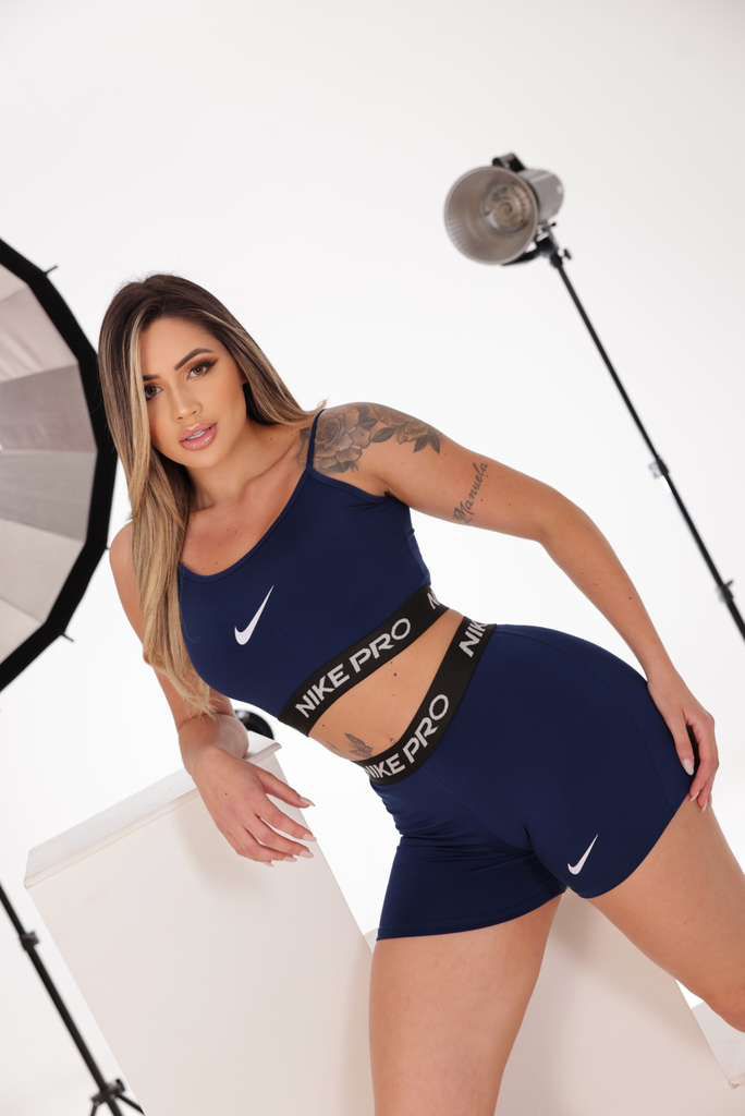 Conjunto Nike Pro - Shorts e Top
