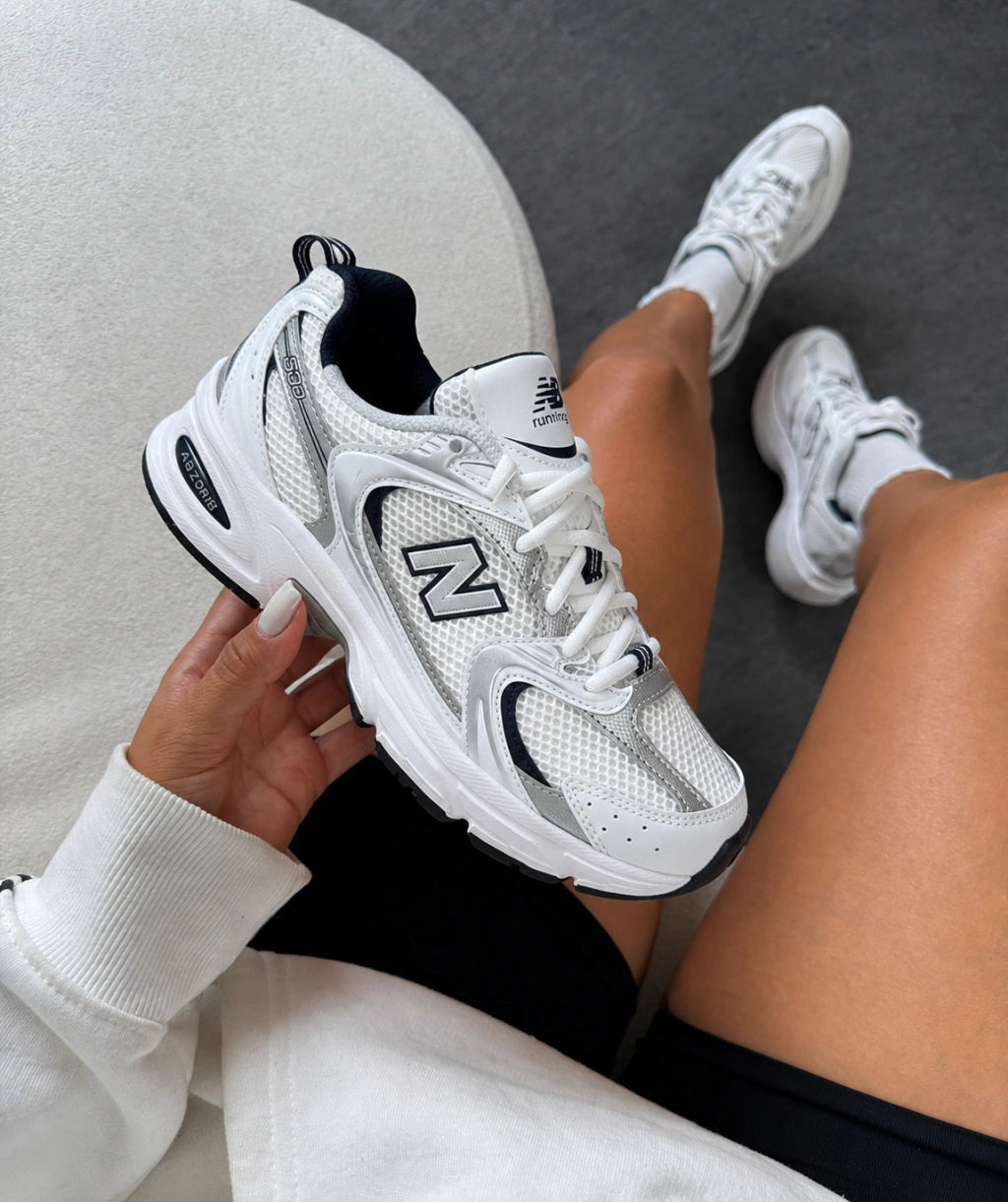 NB 530 - Branco e Azul