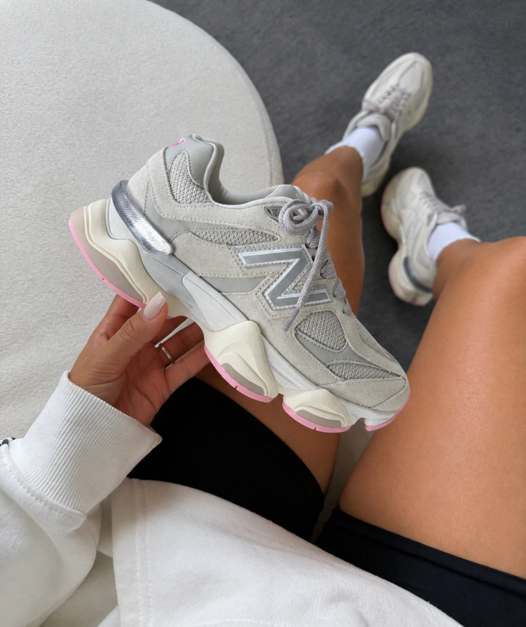 NB 9060 Cinza sola Rosa - Couro