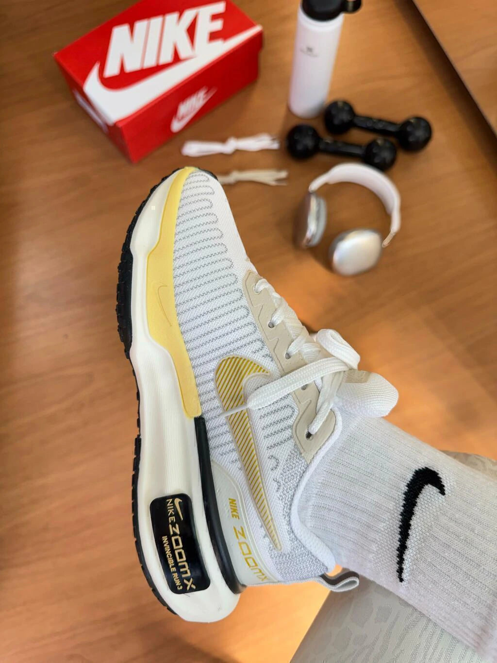 NIKE ZOOM X - BRANCO/AMARELO foto 5