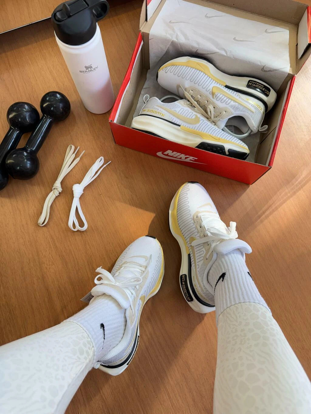 NIKE ZOOM X - BRANCO/AMARELO foto 6