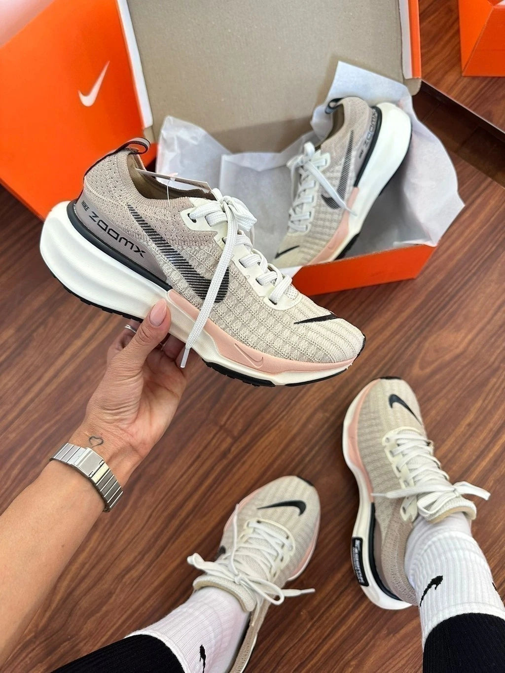 NIKE ZOOM X
