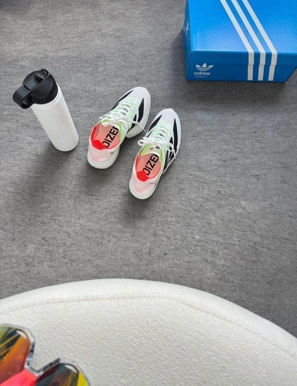 Adizero Adio Pro 4 - Branco/Preto foto 4