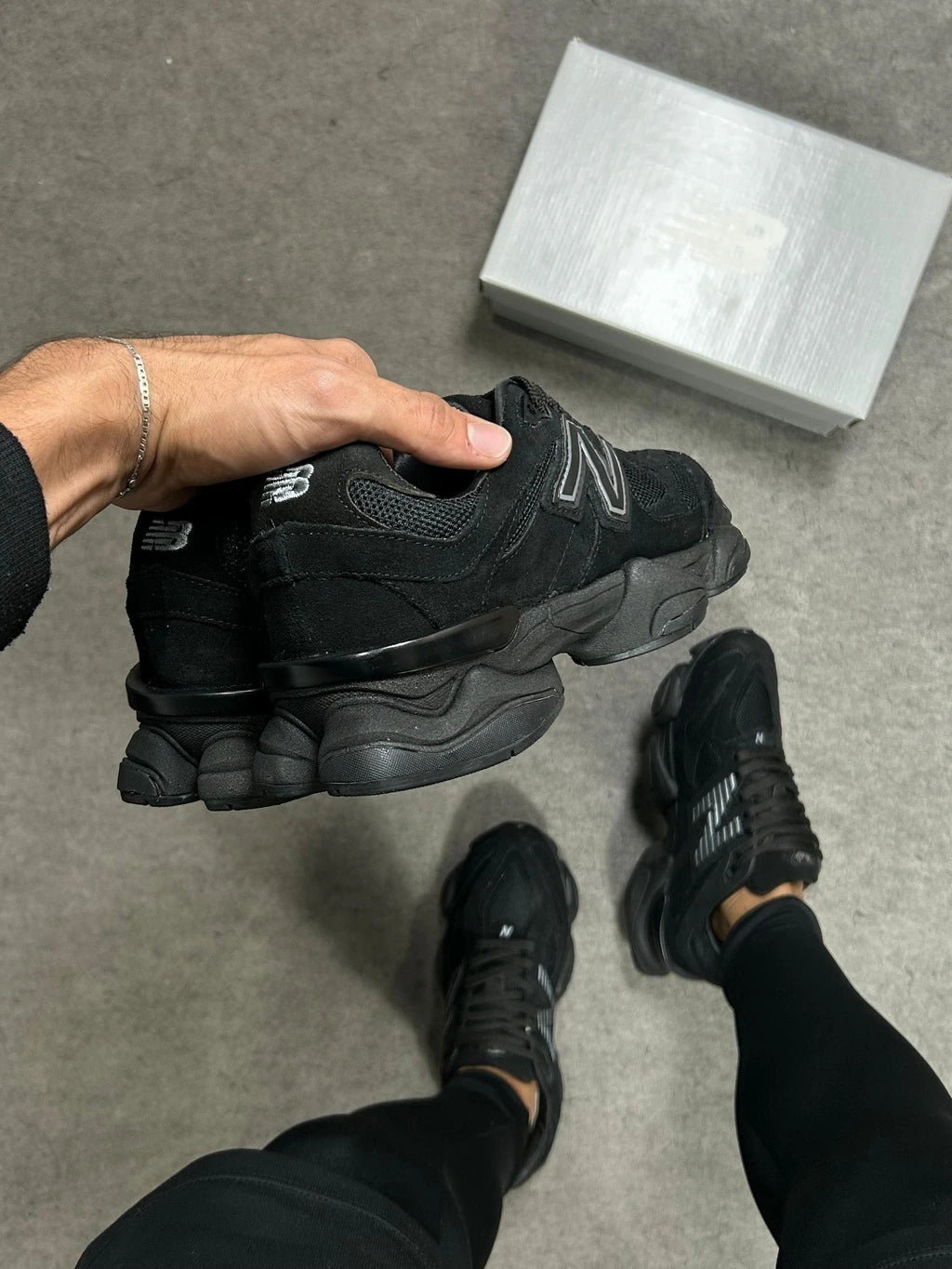 NEW BALANCE 9060 - BLACKOUT foto 5