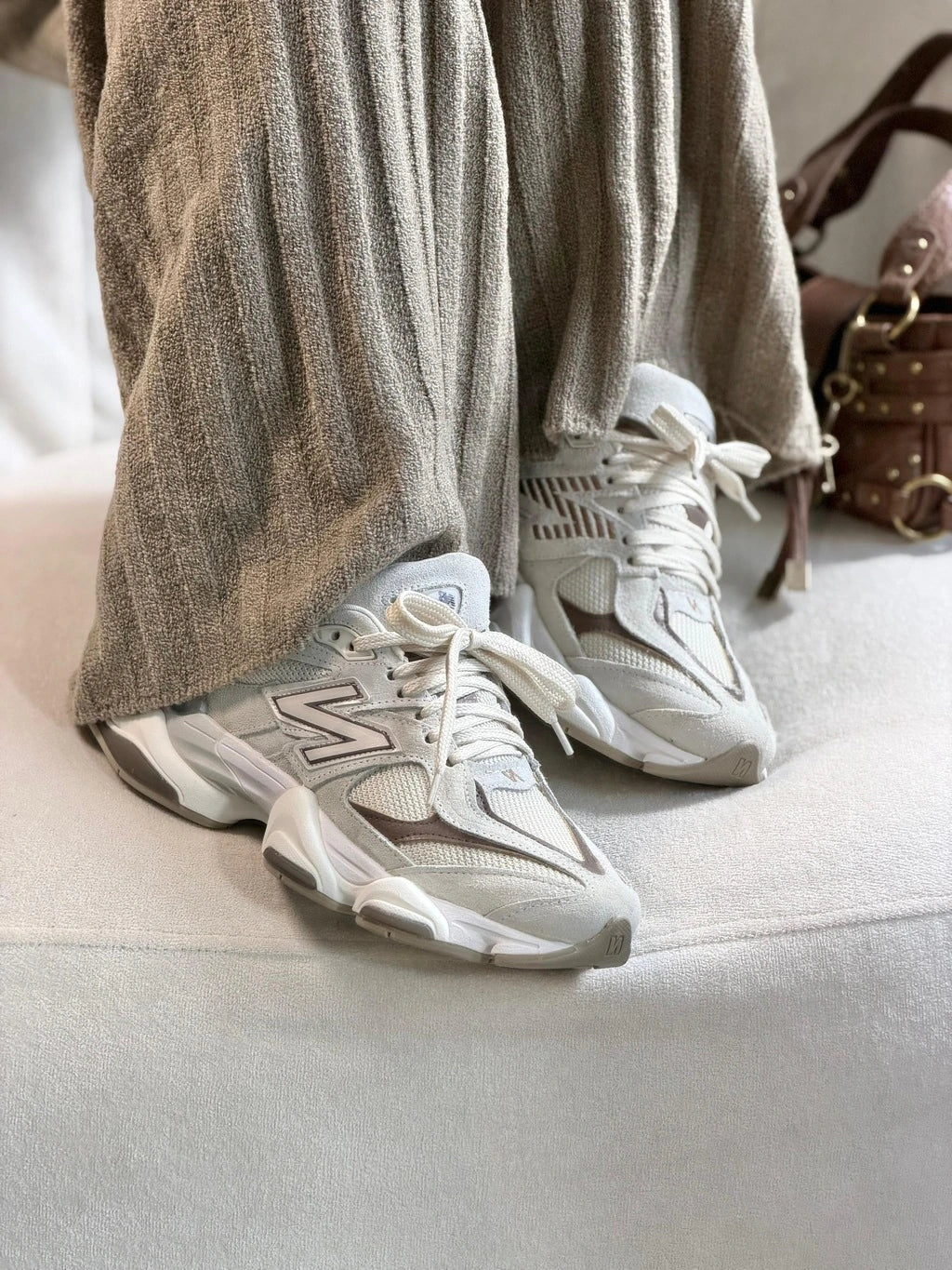 NEW BALANCE 9060 - OFF/CAQUI